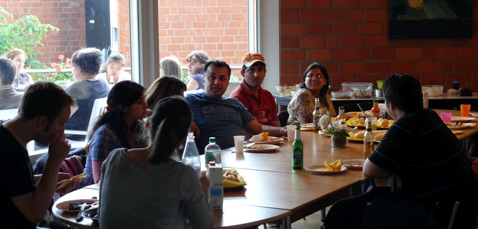 Image: Barbecue of Karlovsky lab in May 2011